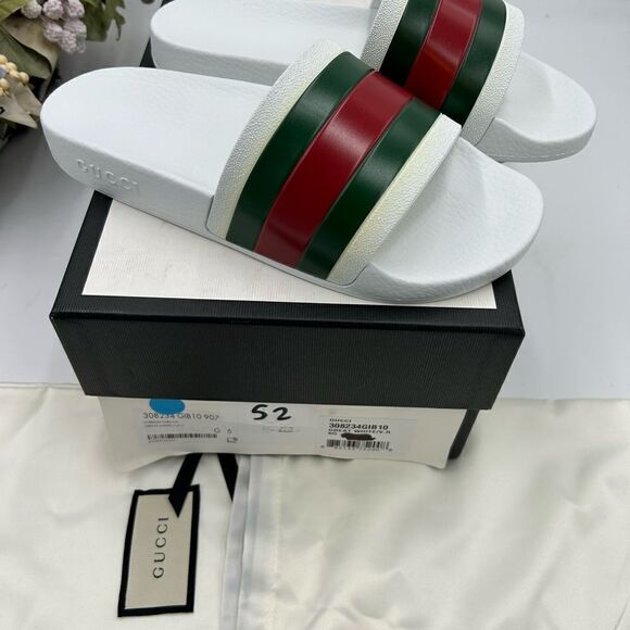 Men’s Gucci, pursuit, red, white and green pool slides size 6, made in Italy - Picture 9 of 9